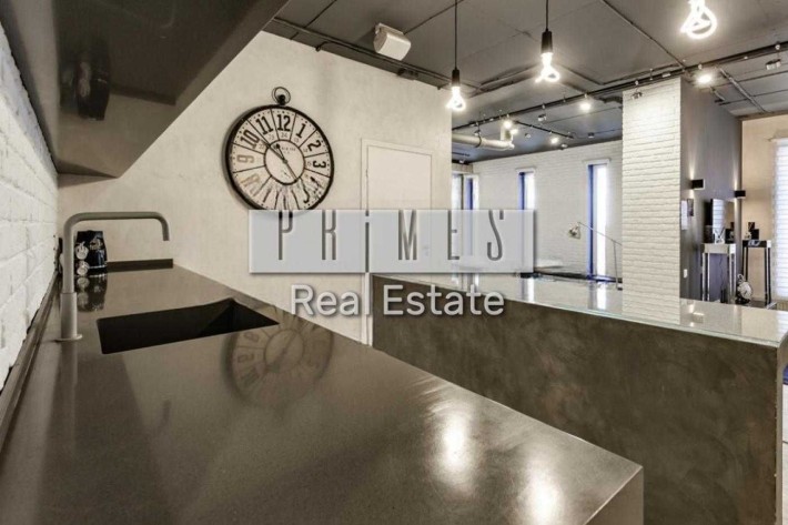 Продаж офісу з орендарем, ЖК Новопечерські Липки, вул. Верхогляда 12 - фото 1