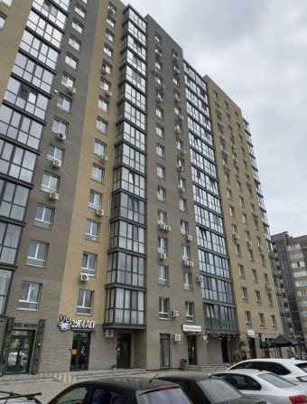 Комерційне приміщення ЖК Графський, центр міста - фото 1