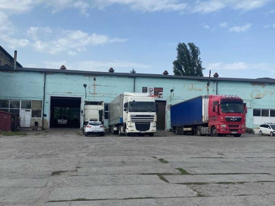 Продаж приміщень вільного призначення 3500м2 на земельній ділянці 2 га Винница