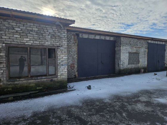 Продам базу сто власна тереторія вулиця Зимових походів лівий берег