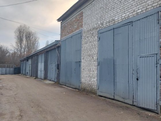 Продам виробничо-складську базу Черкаси