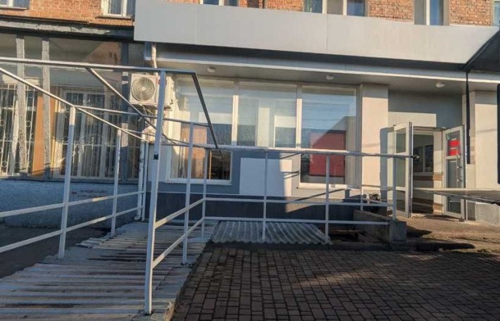 Фасад, підвал, окремий вхід, 351,1 м2, м. Вінниця,  вул. Соняшникова 3 - фото 1