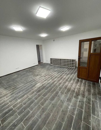 Продаж комерційного приміщення на Ближньому Замості - фото 1