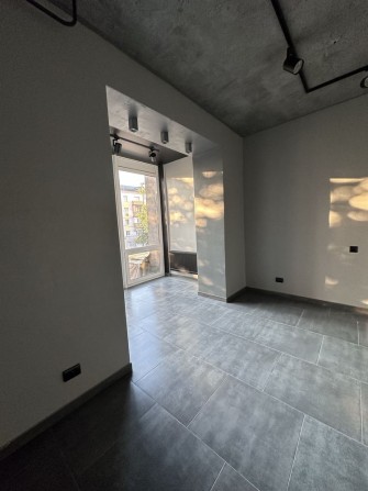 Комерційне приміщення з постійним елекропостачанням - фото 1