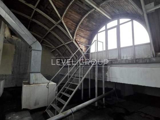 Продаж нежитлового приміщення 115 м2 у стилі Loft з виходом на терасу Київ
