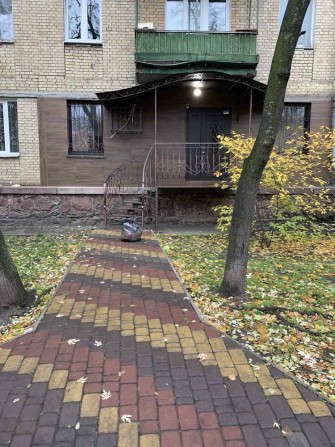 Продаж нежитлового приміщення 45 кв. м вул. Чупринки, Дарницька площа - фото 1