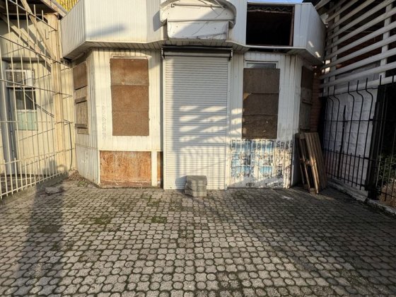 Продам магазин (торгівельне приміщення ) Кропивницький