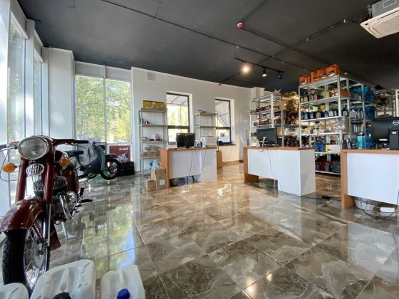 Продаж комерційного приміщення на Слов'янці Винница