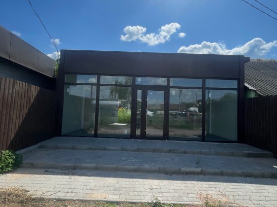 Продаж комерційного приміщення зі своєю землею Житомир