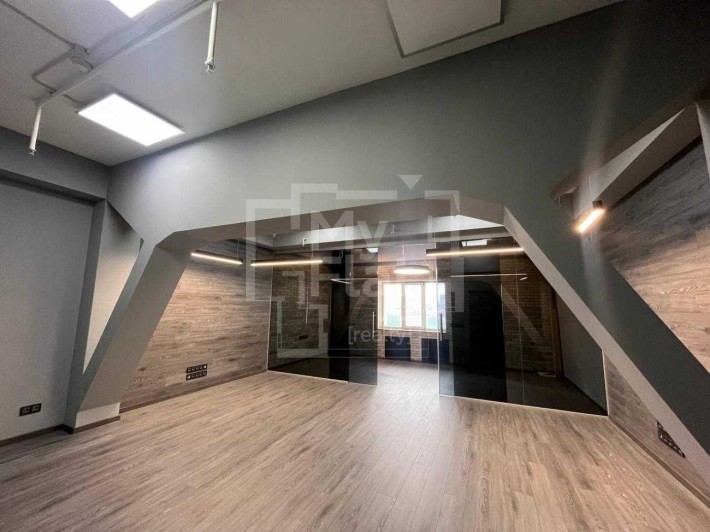 Без % Продажа офиса 48м² ЦЕНТР м. Лыбедская ул Антоновича БЦ Палладиум - фото 1