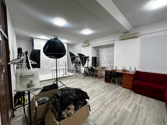 Продажа офиса ул. Большая Васильковская, Голосеевский р-н, Центр Київ
