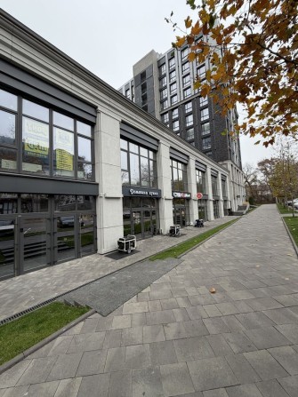 Продаж приміщення вільного призначення в ЖК Женева! 180кв.м. - фото 1