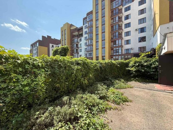 Продаж спеціального приміщення вул. Монастирська Винница