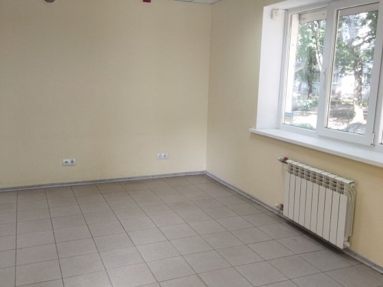 Цена снижена! Продажа нежилого помещения ул.Лахтинская, Хортицкой р-н