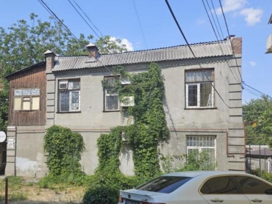 Продается дом Короленко центр