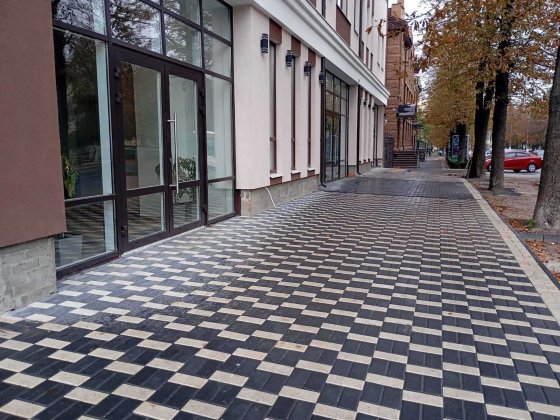 Продаж приміщень в бізнес-центрі "Подільський" Кропивницький