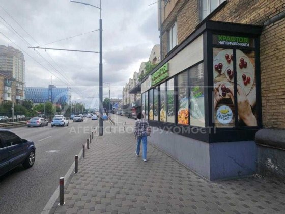 Продаж фасадного приміщення ТОП під інвестицію 123 м2 Шулявка Київ
