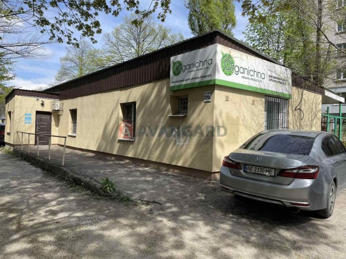 Продам будівлю під коменрційну діяльність 65000$ - фото 1