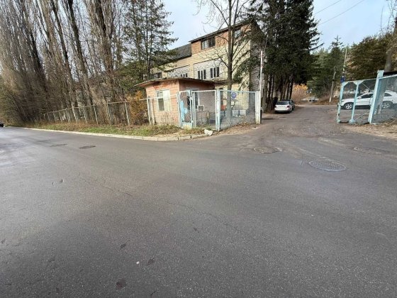 Майновий омплекс 3 126,7 м2, Київ, Обухівська, 135 Киев