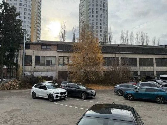 ЄМК ДП "НСГ центр рибництва", 3445,5 кв. м, вул. Обухівська, 135 Киев