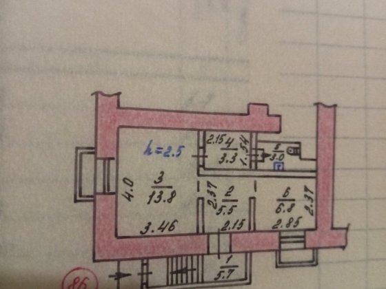 Продаж комерційного приміщення по вул. Героїв Крут, буд. 3
