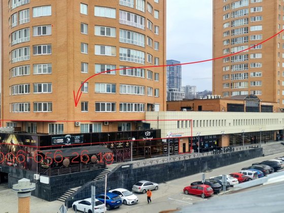 Продам офис с ремонтом в центре города.