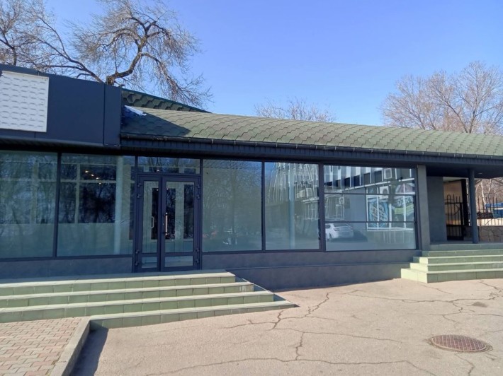 Приміщення під кафе, ресторан, кавʼярню. - фото 1