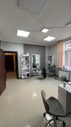 Продаж приміщення на Лобановського.Севастопольська площа. - фото 1