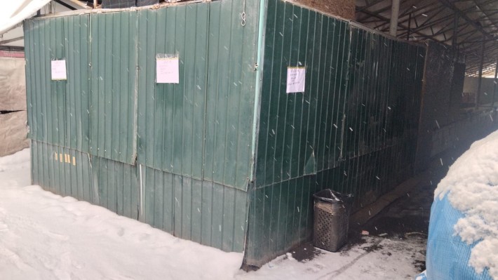 Продам/сдам,киоск в центре космического рынка - фото 1