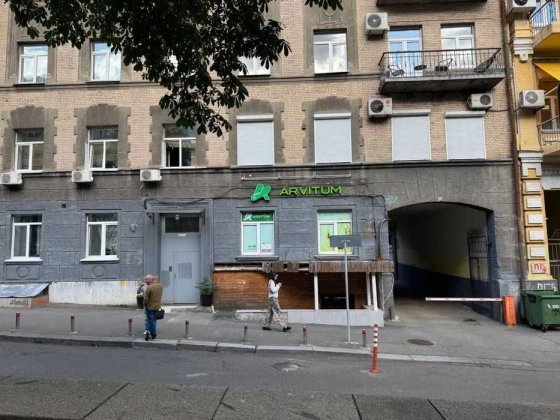 Фасад Антоновича 13 Приміщення 146м2 | Комерція | Салон | Центр Киев