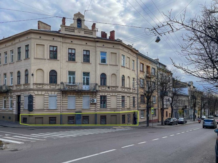 Продаж кутового приміщення неподалік центру Львова. Без комісії - фото 1