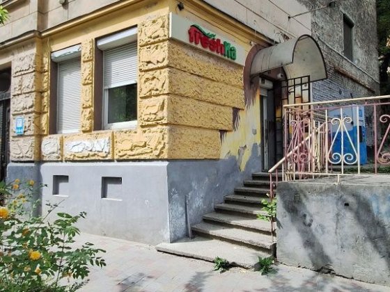 Продається нежитлове приміщення. Львів