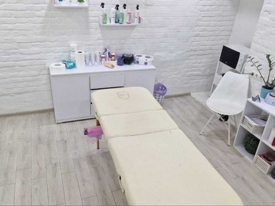 Продам помещение, салон 62м.кв Центр, Яворницкого. п.Глобы