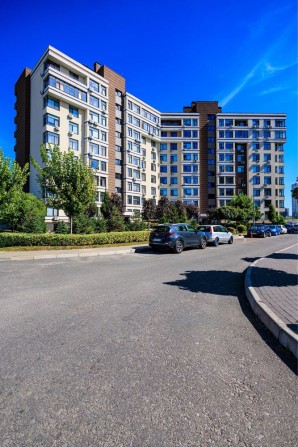 Срочная продажа коммерции 20м2, в ЖК 4500 квартир,более 10 000 жителей - фото 1