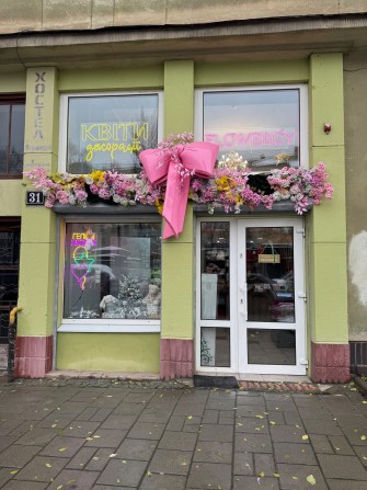 Продаж фасадного комерційного приміщенні в центрі міста - фото 1