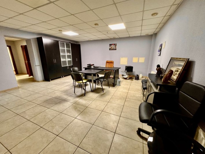 Продаю офіс! Без комісіі! 3я Слобідська - фото 1