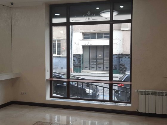 Продаж фасадного комерційного приміщення Львів