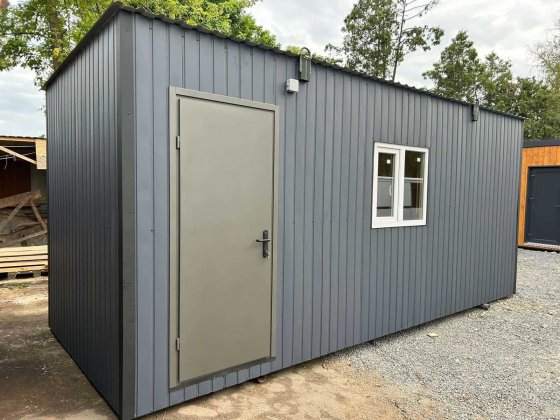 Вагончик Побутівка розмір 2.40х6.00м. на металевому каркасі. Львів