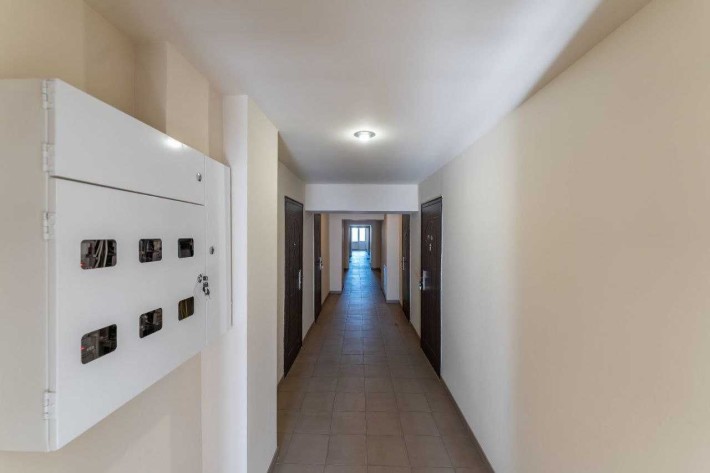 Продажа шикарного 9-этажного здания , жилой фонд. - фото 1