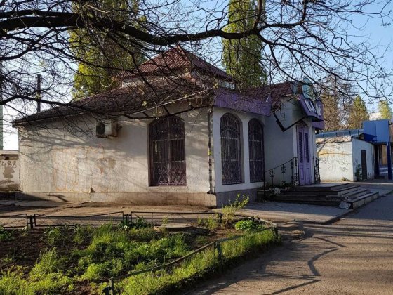 Будівля (магазин) S= 80,6 м2. м. Миколаїв, вул. Алмазова 8а Миколаїв