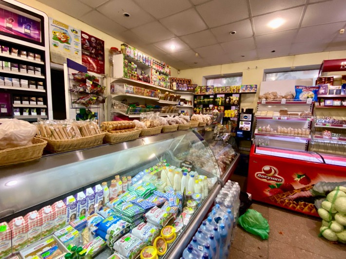 Комерційне приміщення по вул. Перемоги. МАГАЗИН - фото 1