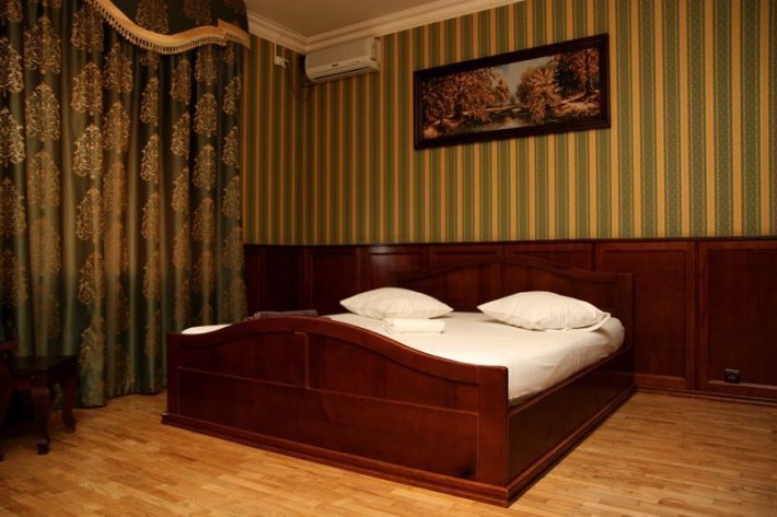 Продается действующий отель (гостиница) и сауна (левый берег) - фото 1