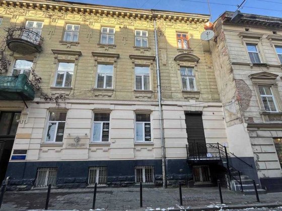 Продаж приміщення в центрі на вул. Поповича Львов