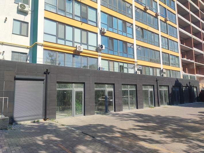 Коммерция ЖК Мрия напротив Водоканала - фото 1