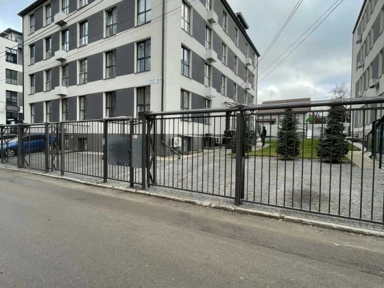 Продам комерційне приміщення на Підстанції