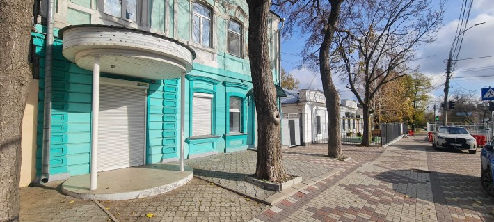 Продаж фасадного приміщення 70 кв.м. (5 кутів). Без комісії - фото 1