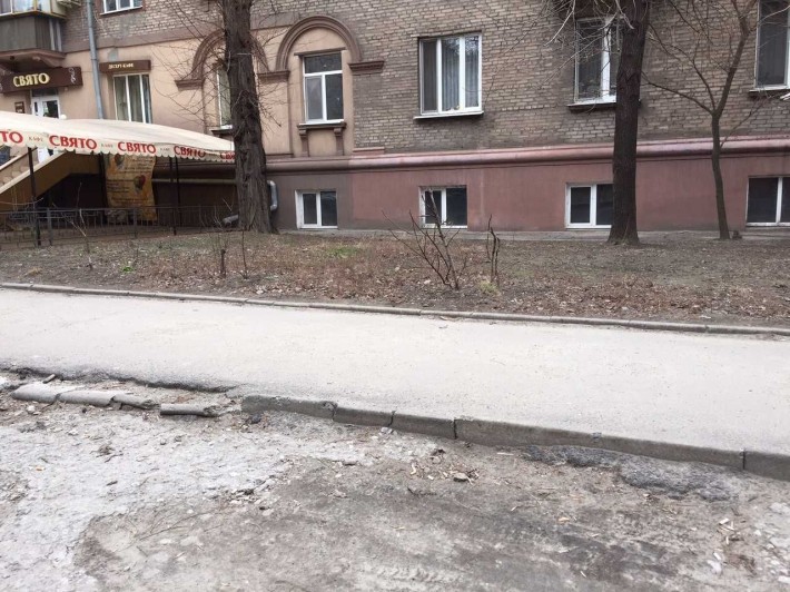 Продам помещение в Запорожье Трегубенко 6 с ООО"Югсервис-кб" на баланс - фото 1