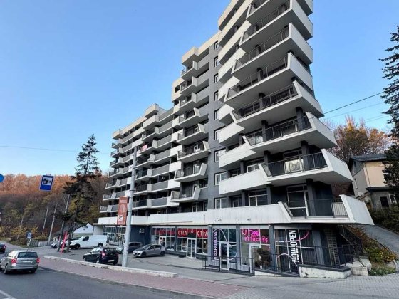 Продаж  комерційного приміщення на  вул. В. Стуса Львів