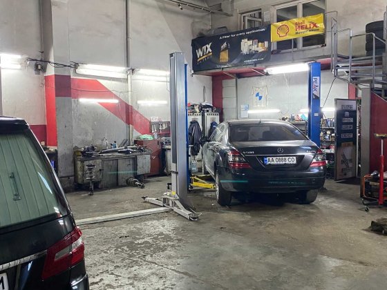 Продаж нежитлового комерційного приміщення(С.Т.О),вул.Данила Апостола Львів