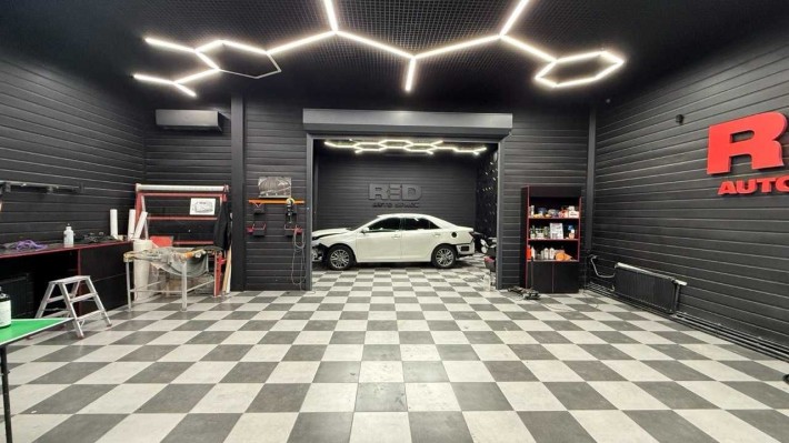 Продається легендарний дітейлінг-центр / автосервіс — 1 500 м² - фото 1